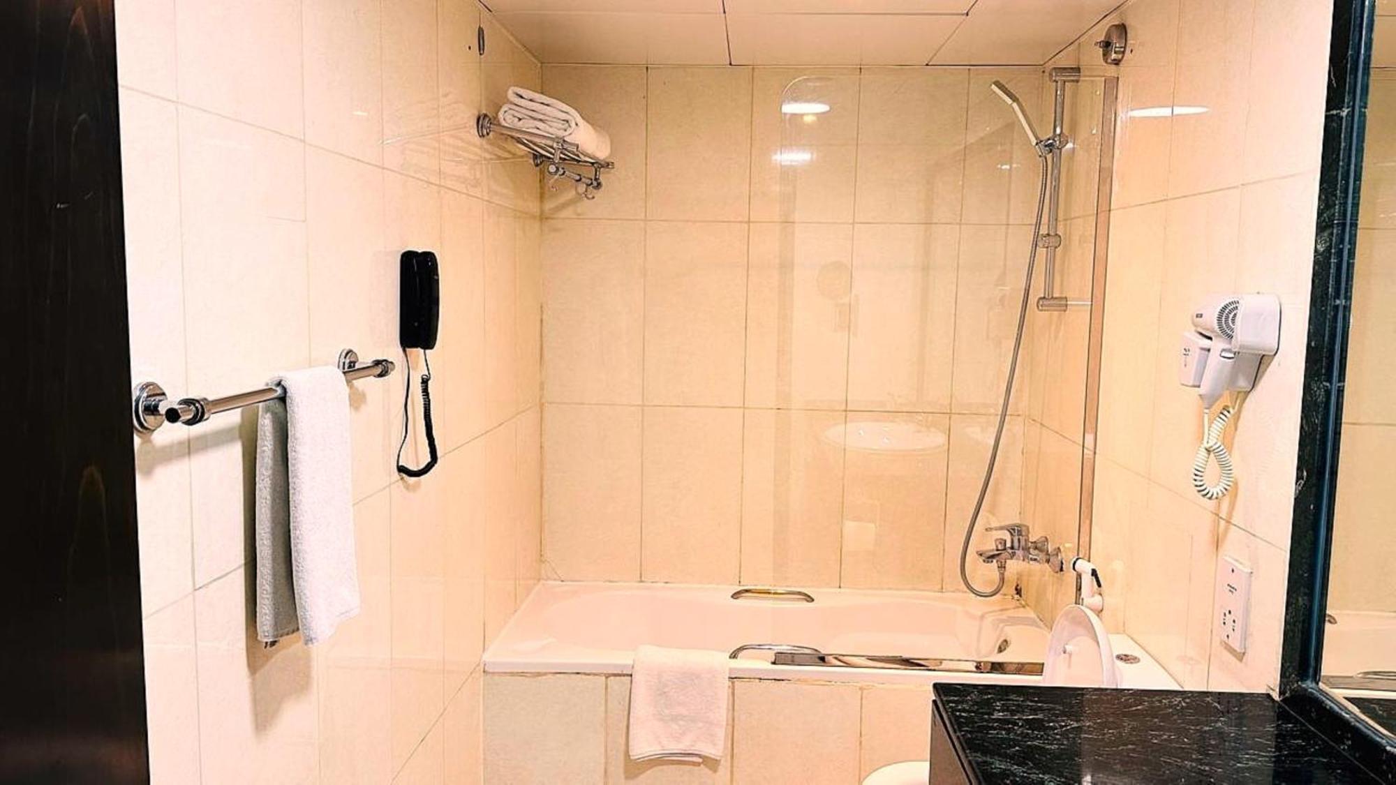 Rolla Suites Hotel -Former J5 Bur Dubai Hotel Exterior foto